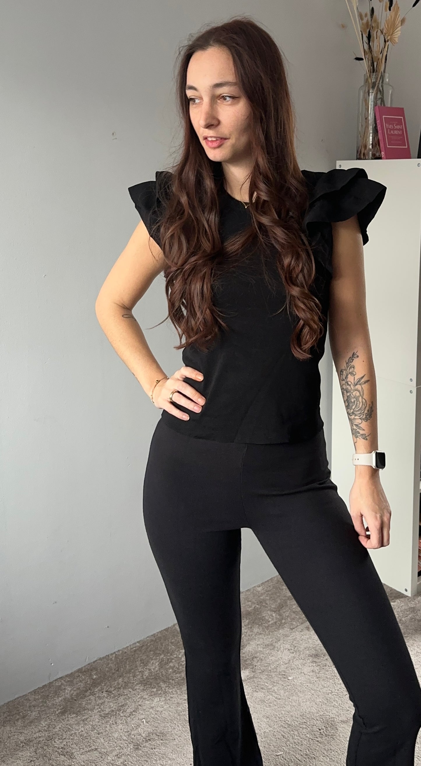 Shirt ruffle zwart