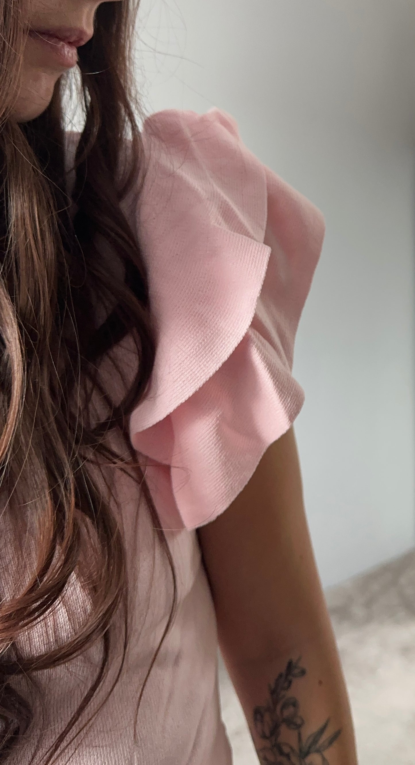 Shirt ruffle lichtroze